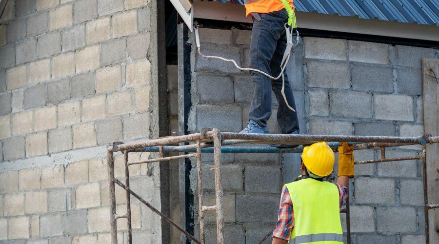 Professional gutter cleaning in Laurelton, PA